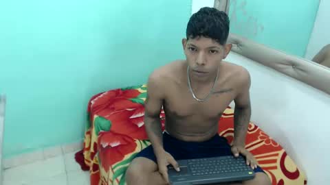 Snapshot of kloe_matias chatting on 10/03/25, 01:41 kloe matias online show from 10/03/25, 01:41