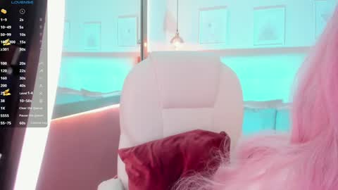 Kloe online show from 12/17/24, 11:16