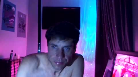 Snapshot of kmack1111 chatting on 03/10/25, 10:48 Kevv Heidi All Hallows Eve Show online show from 03/10/25, 10:48