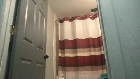 kmarie1196 online show from 06/10/26, 06:23