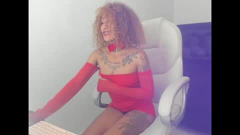 Knela6669 online show from 02/11/26, 01:21