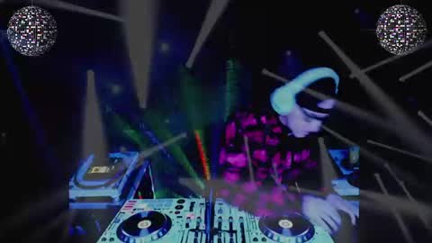 Nico Knight online show from 04/12/26, 10:26