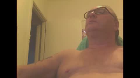 knobout online show from 02/02/25, 08:46