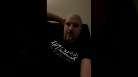 Snapshot of knotdaddy1983 chatting on 04/02/26, 12:36 knotdaddy1983 online show from 04/02/26, 12:36