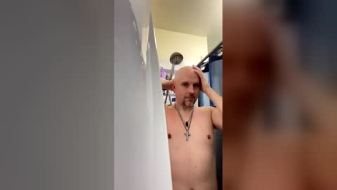 Snapshot of knotdaddy1983 chatting on 04/05/26, 06:49 knotdaddy1983 online show from 04/05/26, 06:49