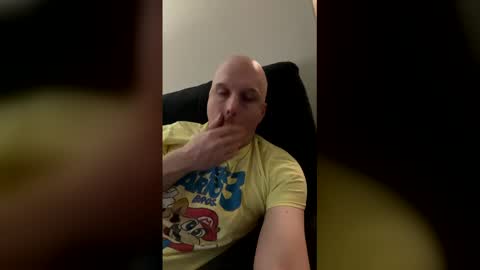 Snapshot of knotdaddy1983 chatting on 04/07/26, 01:11 knotdaddy1983 online show from 04/07/26, 01:11