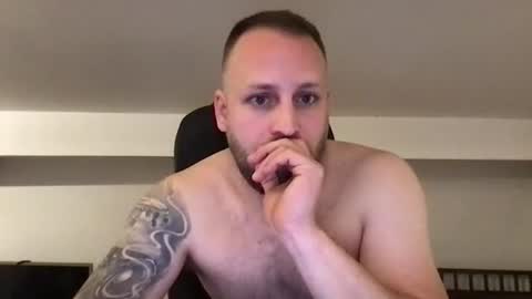 hugo online show from 02/12/25, 09:22