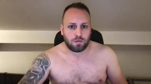 hugo online show from 10/01/25, 11:00