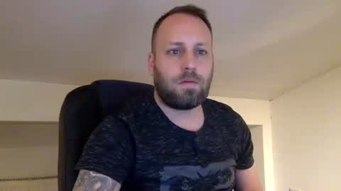 hugo online show from 01/15/26, 04:44