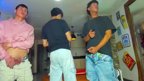 kobayaske online show from 03/11/25, 12:44