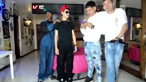 kobayaske online show from 09/26/25, 04:44