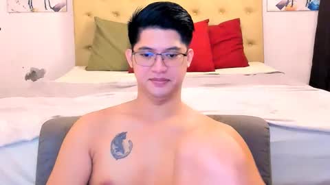 Snapshot of kobiexxxx chatting on 11/13/25, 06:23 kobie online show from 11/13/25, 06:23