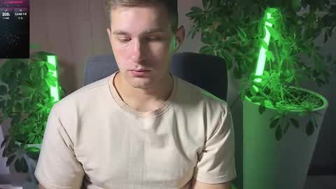 Sweet boy online show from 03/09/25, 09:13