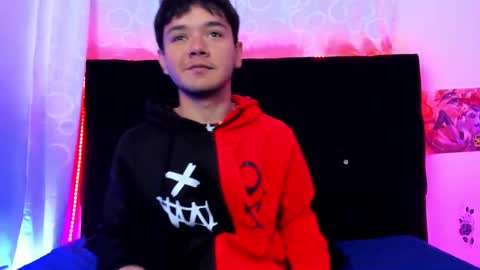 Snapshot of kody_sexy chatting on 09/18/25, 11:23 kody_sexy online show from 09/18/25, 11:23