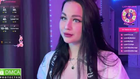 Snapshot of kokokolla chatting on 03/06/25, 11:42 Mia online show from 03/06/25, 11:42