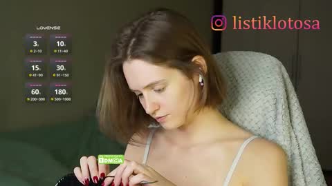 Snapshot of kokome21 chatting on 09/24/25, 12:52 kokome21 online show from 09/24/25, 12:52