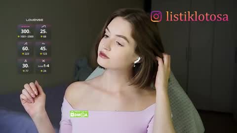 Snapshot of kokome21 chatting on 10/09/25, 02:53 kokome21 online show from 10/09/25, 02:53