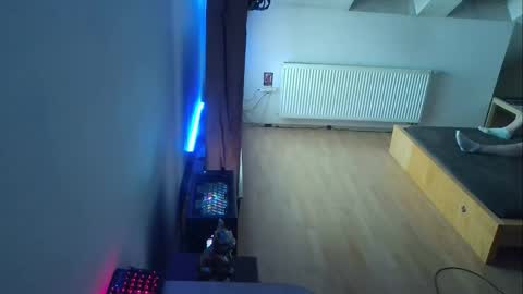 Andy online show from 10/18/25, 07:36