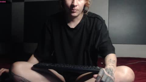 konekokawai online show from 10/07/25, 09:01