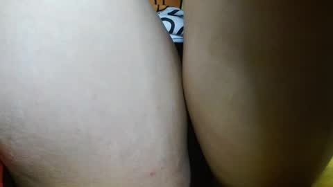 Snapshot of koranikky08 chatting on 12/14/24, 01:39 Karoll online show from 12/14/24, 01:39