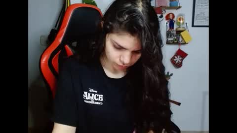 Karoll online show from 12/22/24, 03:11