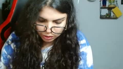 Karoll online show from 01/11/25, 02:20