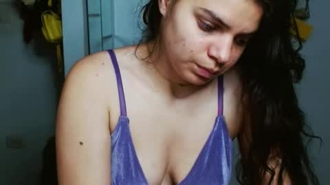 Snapshot of koranikky08 chatting on 02/01/25, 02:58 Karoll online show from 02/01/25, 02:58