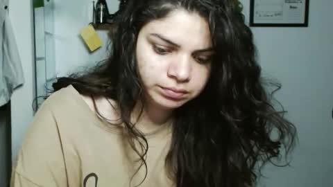 Snapshot of koranikky08 chatting on 09/27/25, 12:26 Karoll online show from 09/27/25, 12:26