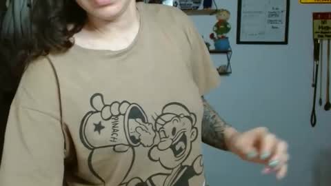 Snapshot of koranikky08 chatting on 10/25/25, 02:08 Karoll online show from 10/25/25, 02:08