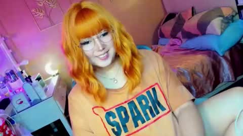 MISS ALICIA online show from 09/30/25, 02:16