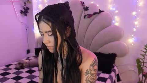 korolova online show from 12/14/25, 09:19