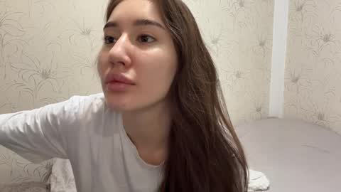 Nami online show from 04/09/26, 02:55