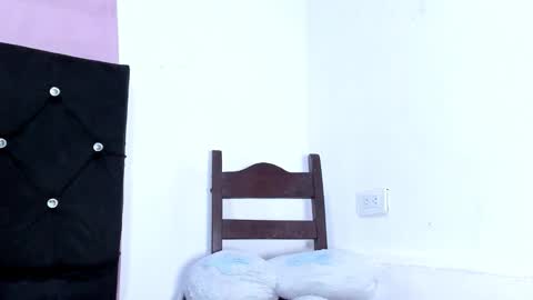 Milagros online show from 03/26/26, 05:24