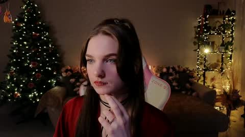 Snapshot of kottyaa_ch chatting on 12/13/24, 11:17 Kottyaa cb FOLLOWING online show from 12/13/24, 11:17