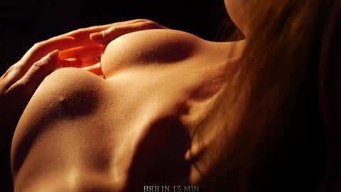 Snapshot of kottyaa_ch chatting on 12/23/24, 01:03 Kottyaa cb FOLLOWING online show from 12/23/24, 01:03