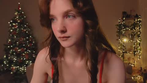 Snapshot of kottyaa_ch chatting on 12/30/24, 06:38 Kottyaa cb FOLLOWING online show from 12/30/24, 06:38