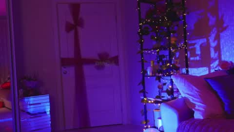 Snapshot of kottyaa_ch chatting on 02/28/25, 08:18 Kottyaa cb FOLLOWING online show from 02/28/25, 08:18