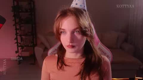 Snapshot of kottyaa_ch chatting on 10/09/25, 06:06 Kottyaa cb FOLLOWING online show from 10/09/25, 06:06