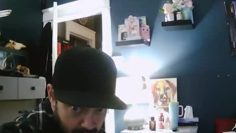 koululier23 online show from 02/05/25, 06:24