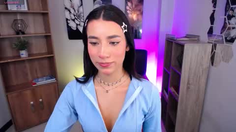 Elizabeth online show from 10/02/25, 07:21