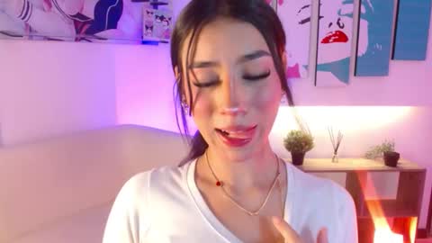 Elizabeth online show from 02/19/26, 12:12