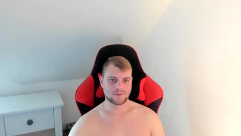 Snapshot of kozik1992 chatting on 12/21/24, 10:39 Bartek online show from 12/21/24, 10:39