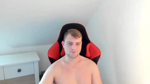 Snapshot of kozik1992 chatting on 12/29/24, 10:01 Bartek online show from 12/29/24, 10:01