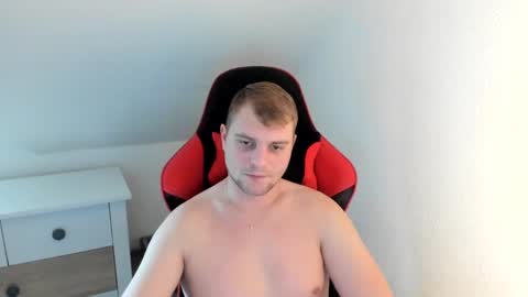 Snapshot of kozik1992 chatting on 12/31/24, 09:42 Bartek online show from 12/31/24, 09:42