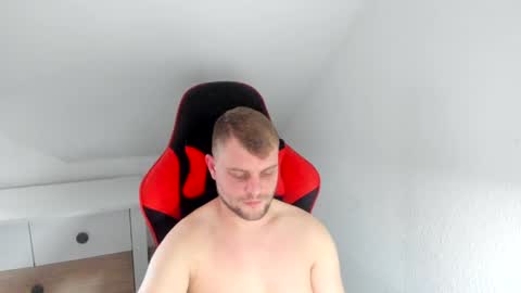 Snapshot of kozik1992 chatting on 01/21/25, 02:15 Bartek online show from 01/21/25, 02:15