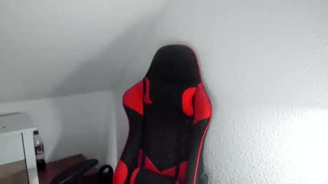 Snapshot of kozik1992 chatting on 10/20/25, 05:52 Bartek online show from 10/20/25, 05:52