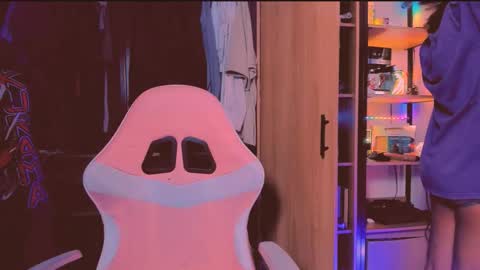 Khloe online show from 03/15/26, 05:24