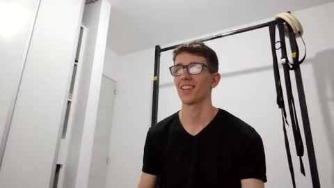 Facu online show from 12/20/25, 04:19