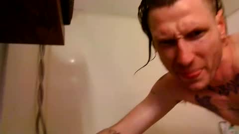 Snapshot of krasher2313 chatting on 03/01/25, 06:35 hard hung horny online show from 03/01/25, 06:35