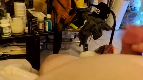 KrasTheMan online show from 10/25/25, 06:02